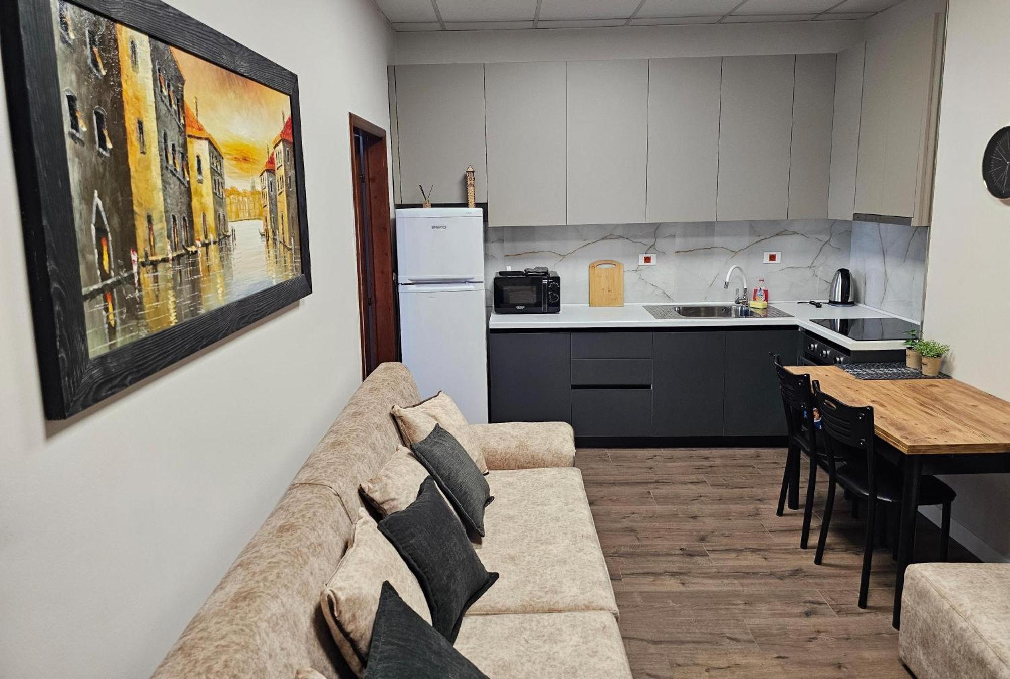 Sky Apartaments City Center ティラナ エクステリア 写真